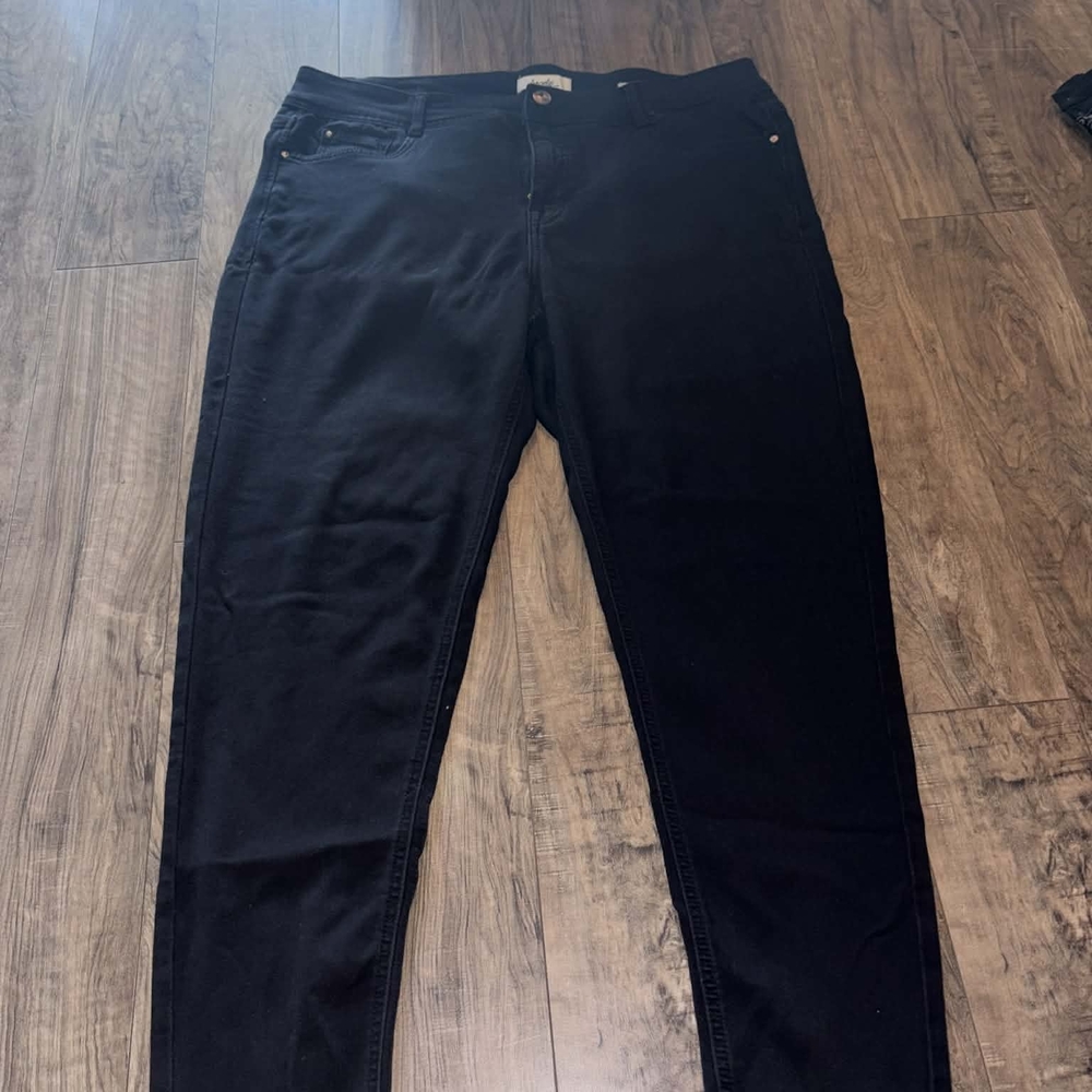 Womens Pants Size 18